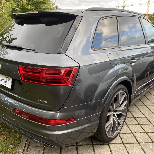 Audi Q7 из Германии (36884)