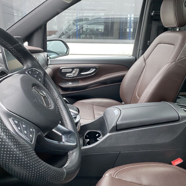 Mercedes-Benz Vito/ Viano V220, V250, V300 из Германии (37071)