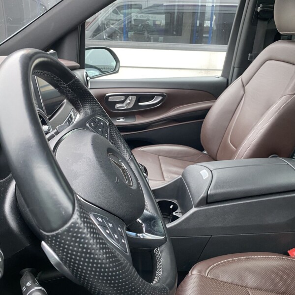 Mercedes-Benz Vito/ Viano V220, V250, V300 из Германии (37069)