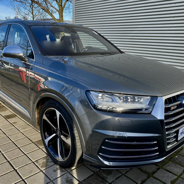 Audi SQ7 из Германии (37528)