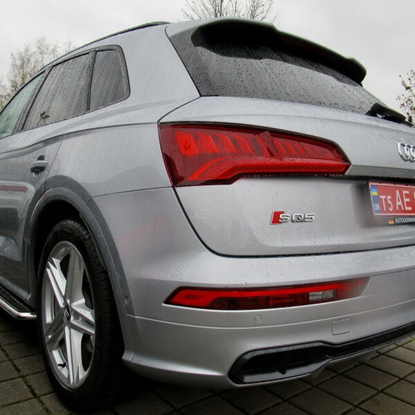 Audi SQ5 из Германии (37588)