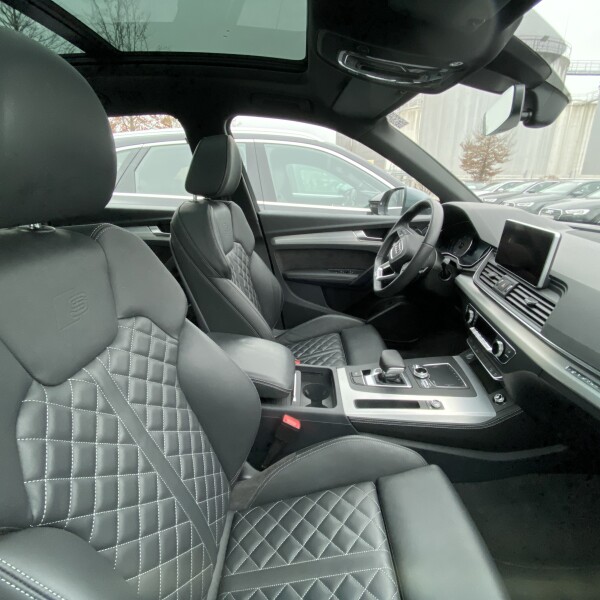 Audi Q5 из Германии (37750)