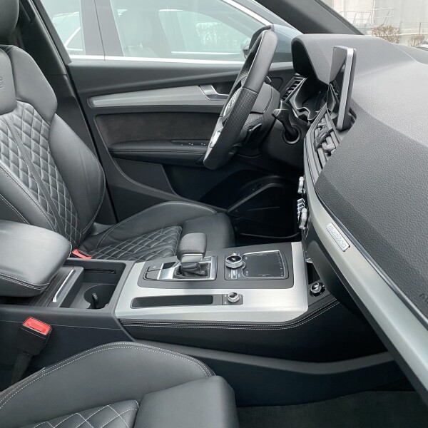 Audi Q5 из Германии (37749)