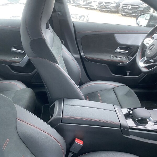 Mercedes-Benz CLA  из Германии (37988)