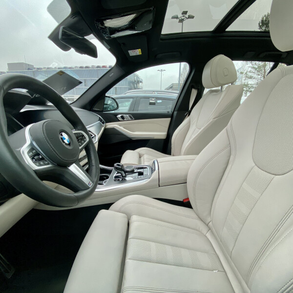 BMW X5  из Германии (38065)