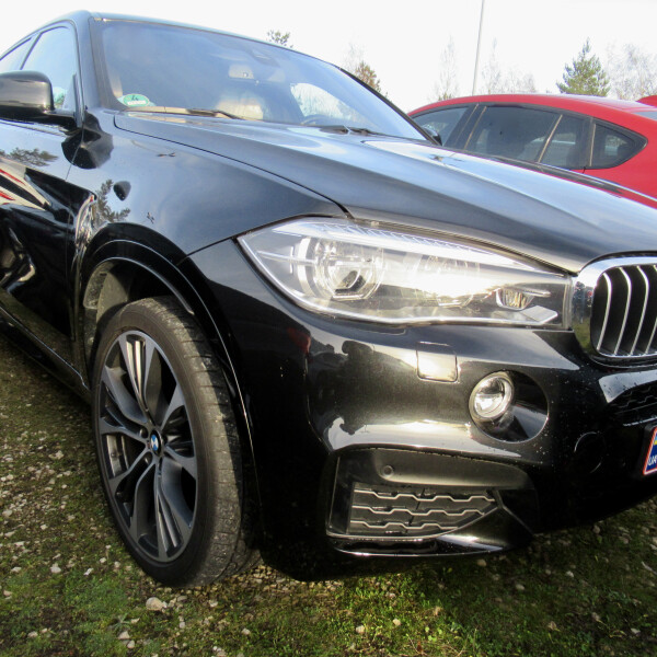 BMW X6  из Германии (38128)