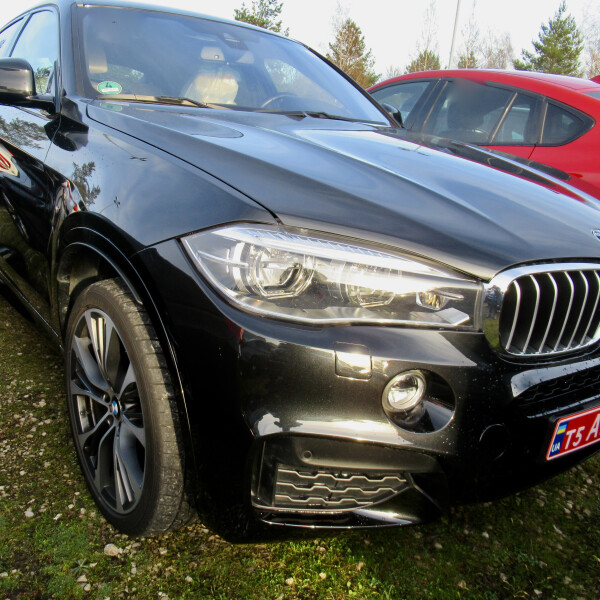 BMW X6  из Германии (38127)