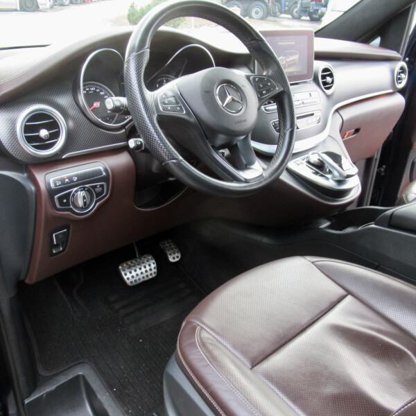 Mercedes-Benz Vito/ Viano V220, V250, V300 из Германии (38271)