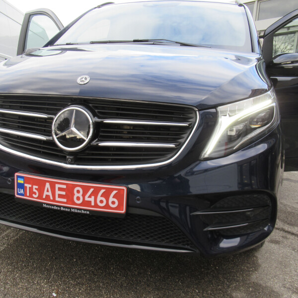 Mercedes-Benz Vito/ Viano V220, V250, V300 из Германии (38220)
