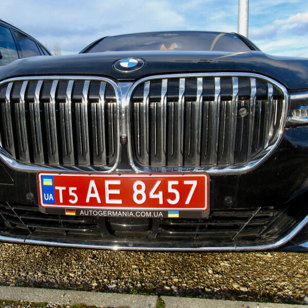 BMW 7-серии из Германии (38558)