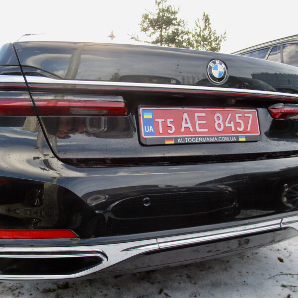BMW 7-серии из Германии (38548)