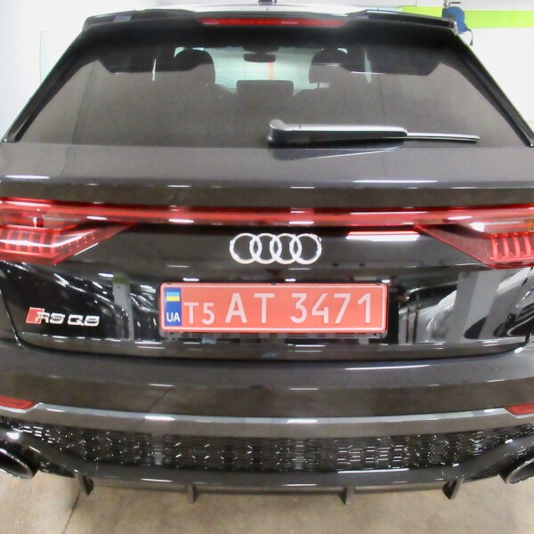 Audi RSQ8 из Германии (38641)