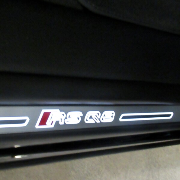 Audi RSQ8 из Германии (38664)