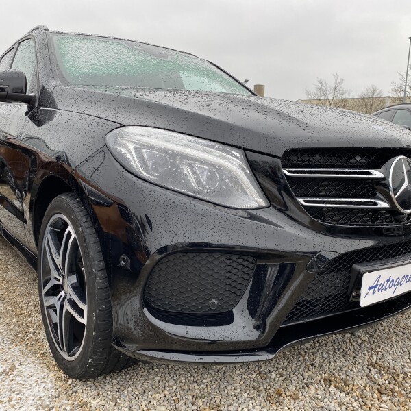 Mercedes-Benz GLE-Klasse из Германии (38742)