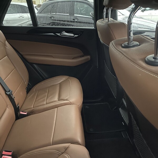 Mercedes-Benz GLE-Klasse из Германии (38762)