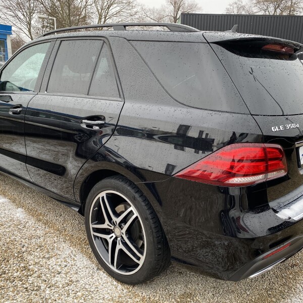 Mercedes-Benz GLE-Klasse из Германии (38733)