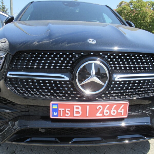 Mercedes-Benz GLE-Coupe из Германии (38921)