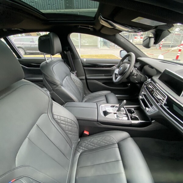 BMW 7-серии из Германии (39118)