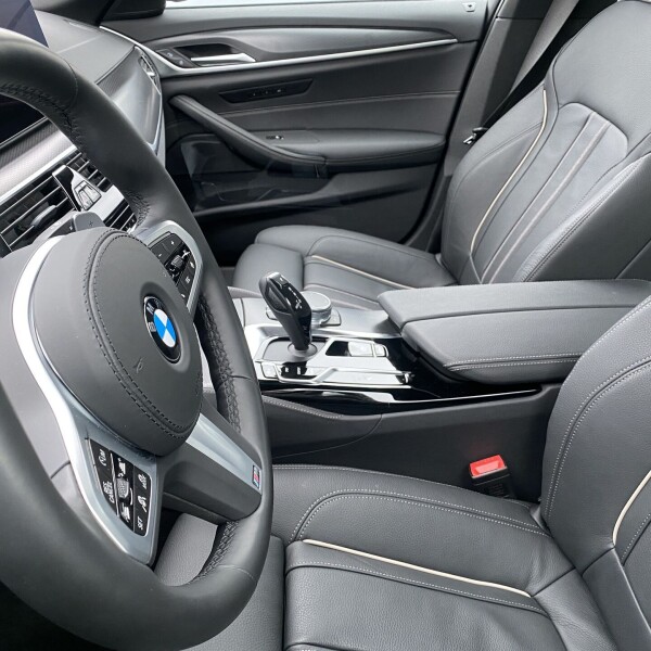BMW 5-серии из Германии (39210)