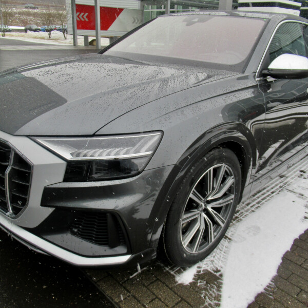 Audi SQ8 из Германии (39252)