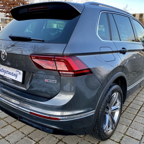Volkswagen  Tiguan из Германии (39353)