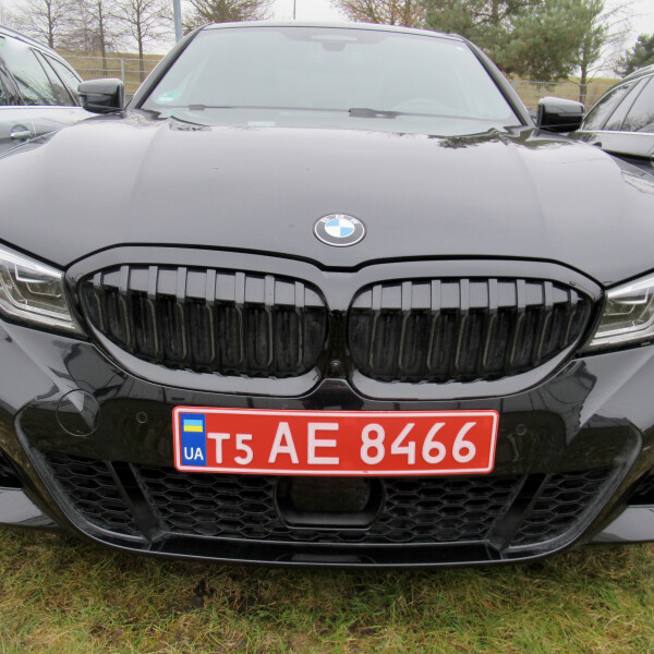 BMW  3-серии из Германии (39718)