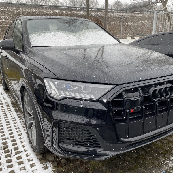 Audi SQ7 из Германии (39758)