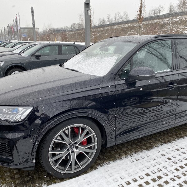 Audi SQ7 из Германии (39756)