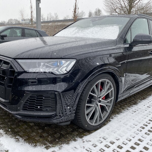 Audi SQ7 из Германии (39754)