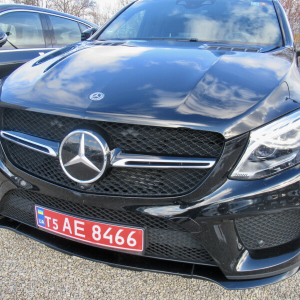 Mercedes-Benz GLE-Klasse из Германии (40005)