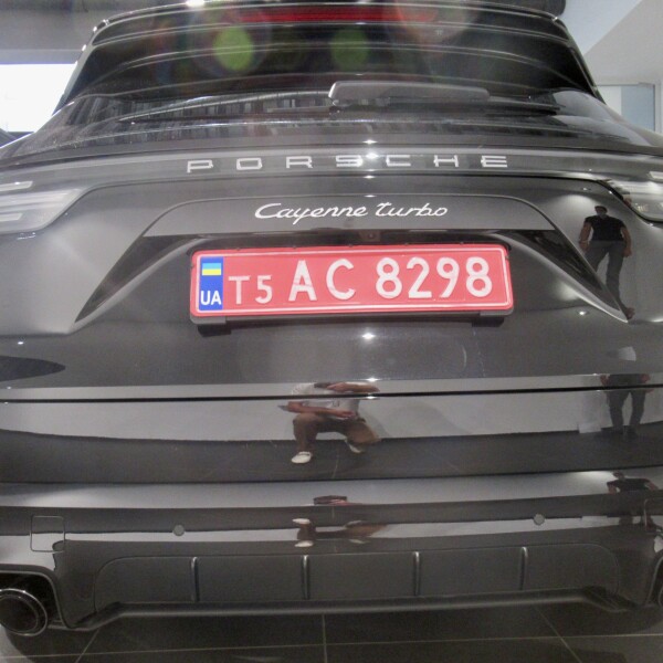 Porsche Cayenne из Германии (40045)