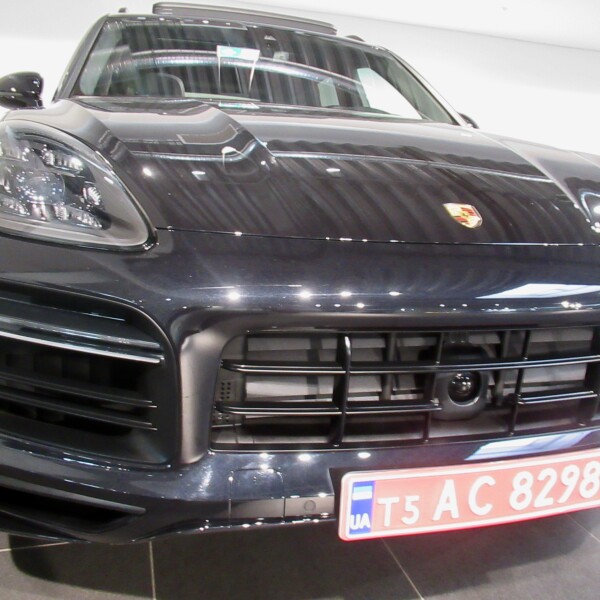 Porsche Cayenne из Германии (40052)