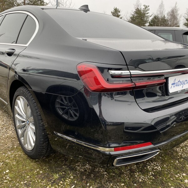 BMW 7-серии из Германии (40118)