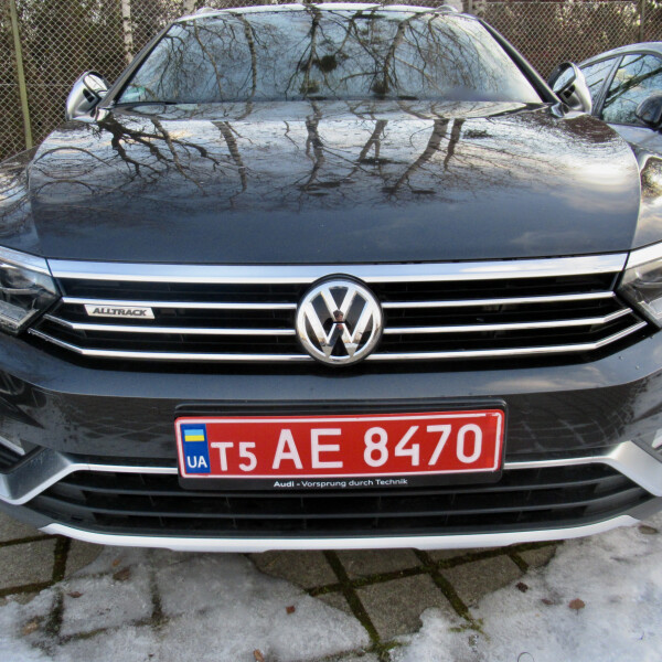 Volkswagen Alltrack из Германии (40292)