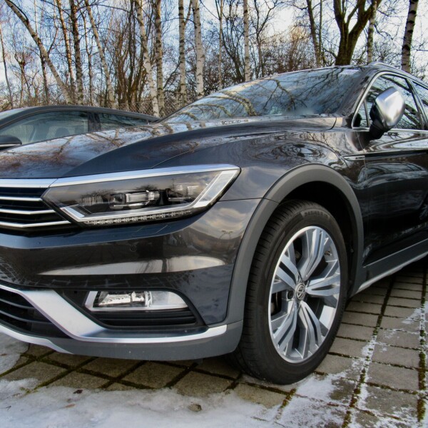 Volkswagen Alltrack из Германии (40296)
