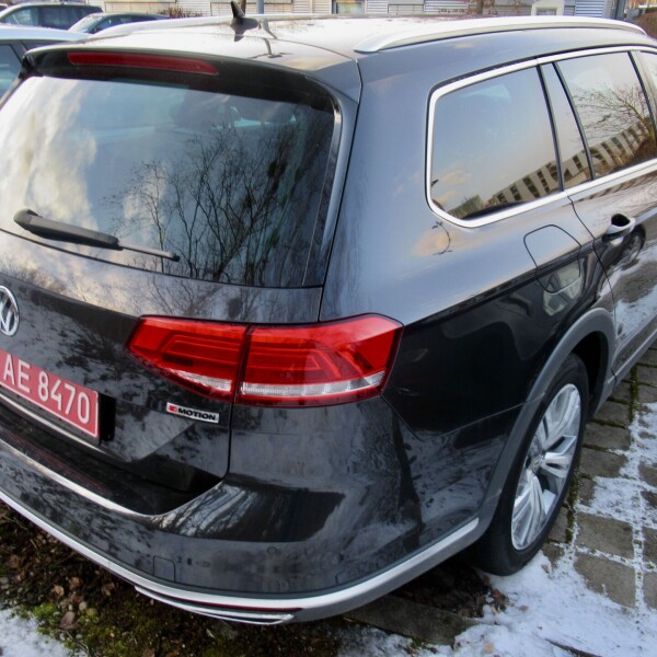 Volkswagen Alltrack из Германии (40278)