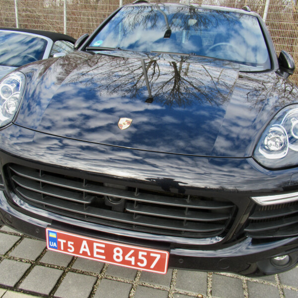 Porsche Cayenne из Германии (40464)