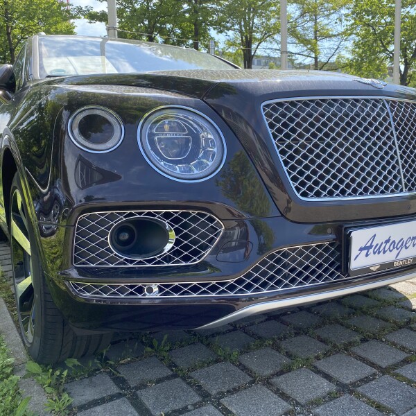 Bentley Bentayga из Германии (40951)