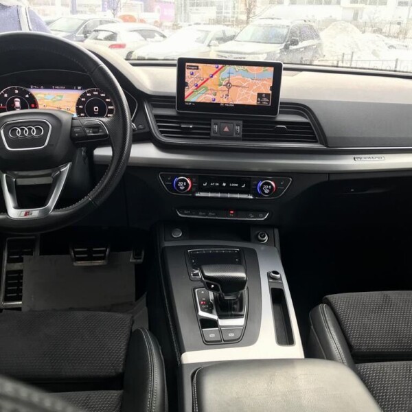 Audi Q5 из Германии (41140)