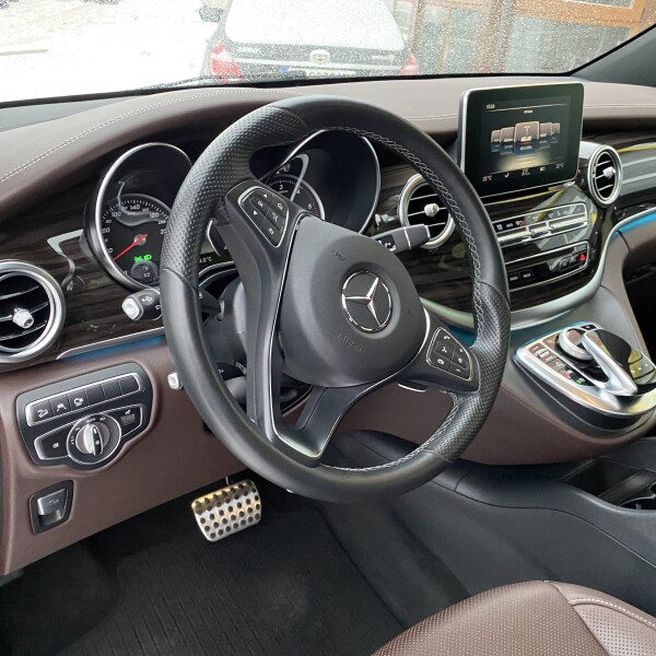 Mercedes-Benz Vito/ Viano V220, V250, V300 из Германии (41476)