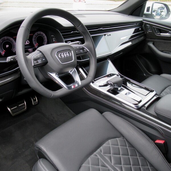 Audi Q8 из Германии (57135)