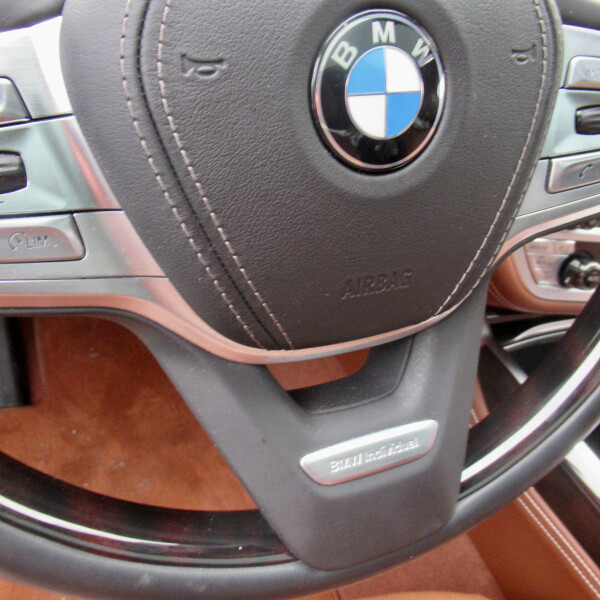 BMW 7-серии из Германии (41982)