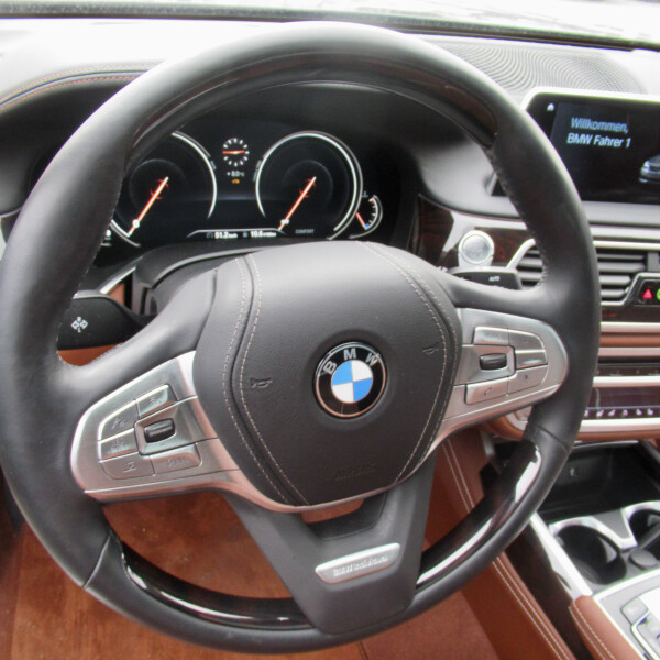 BMW 7-серии из Германии (41987)