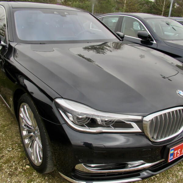 BMW 7-серии из Германии (41967)