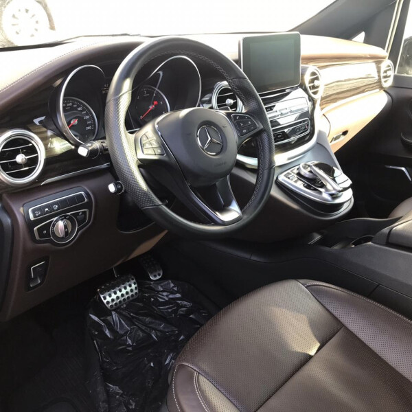 Mercedes-Benz Vito/ Viano V220, V250, V300 из Германии (42010)