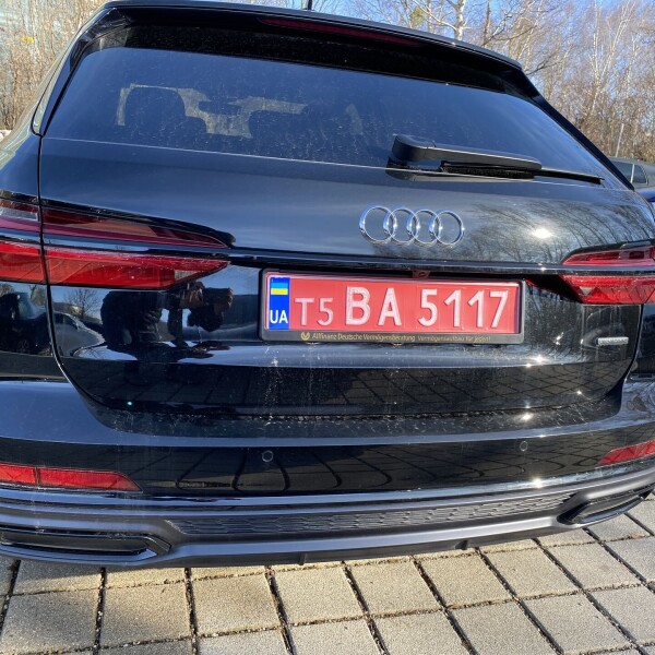 Audi A6  из Германии (42221)