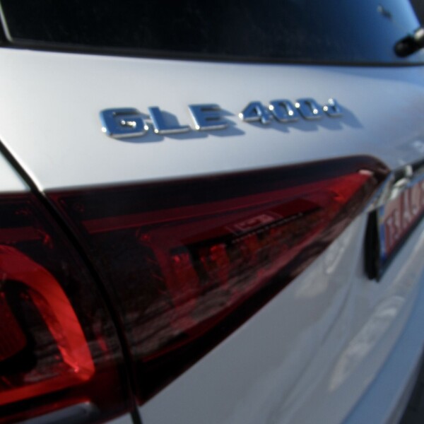 Mercedes-Benz GLE-Klasse из Германии (42807)