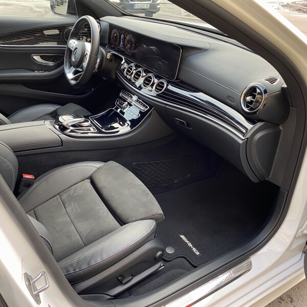 Mercedes-Benz E-Klasse из Германии (43122)