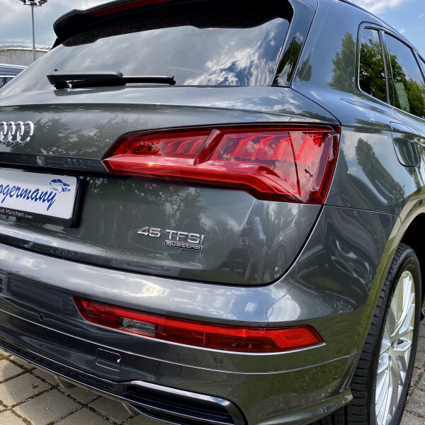 Audi Q5 из Германии (43349)