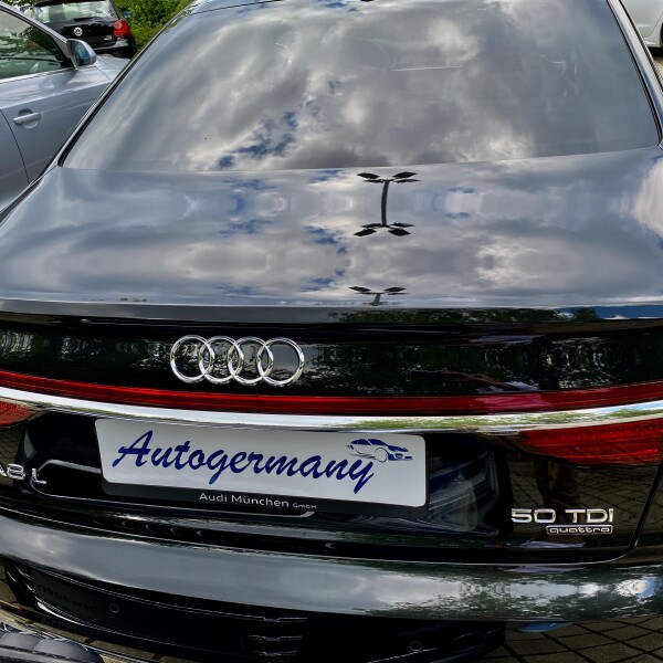 Audi A8  из Германии (43384)